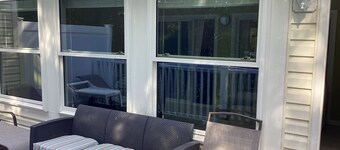  Modern cozy home, Shared Pool,DE beaches