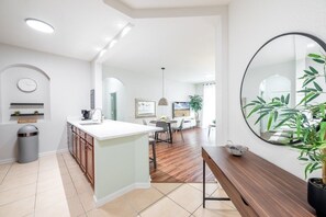 Condo, 2 quartos | Cozinha privada