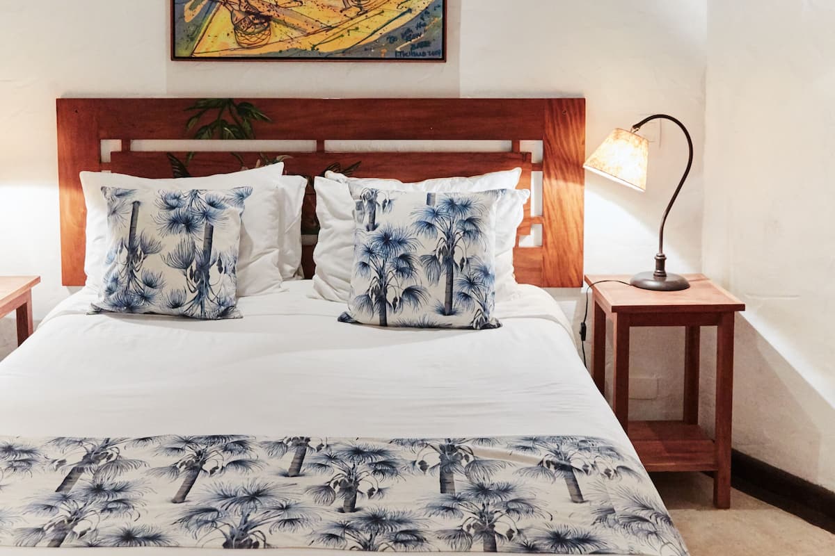 Classic c/ Cama Extra | 1 ๊ฐ์ ์นจ์ค, ์ด์งํธ์ฐ ๋ฉด ์ํธ, ๊ณ ๊ธ ์นจ๊ตฌ, ๋ฌด๋ฃ WiFi