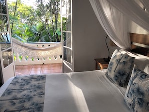 Classic | Garden view