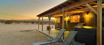 Spy Mountain Hideaway On 5 Acres W/ Hot Tub & Privacy! 1 Bedroom Home by RedAwning