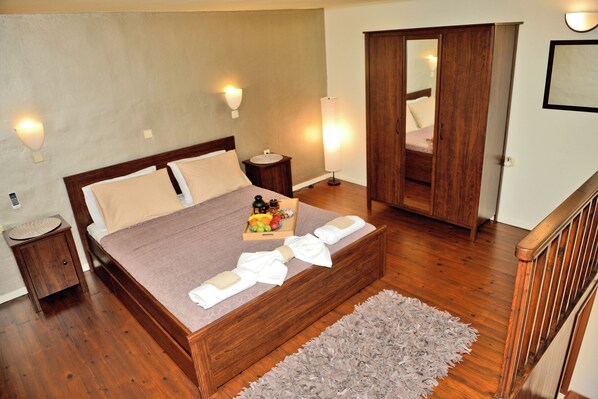 1 bedroom, iron/ironing board, free WiFi, bed sheets - Xenios Maisonette - Old Town (Rodos)