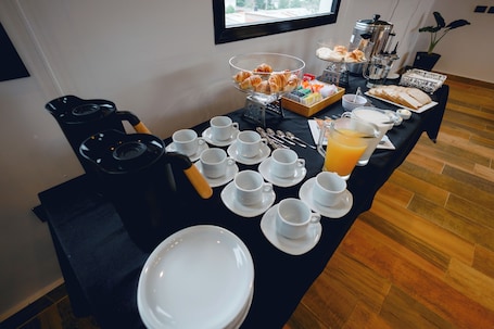 Free daily buffet breakfast