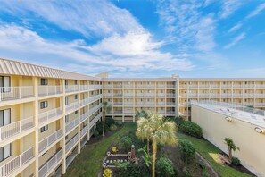 Exterior - Aqua Vista Retreat 2 BDR in Spectacular Resort! (Hilton Head Island)