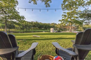 Property grounds - Zen Lodge (Kingsland)