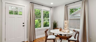 Professionally Decorated Walkable to Soco