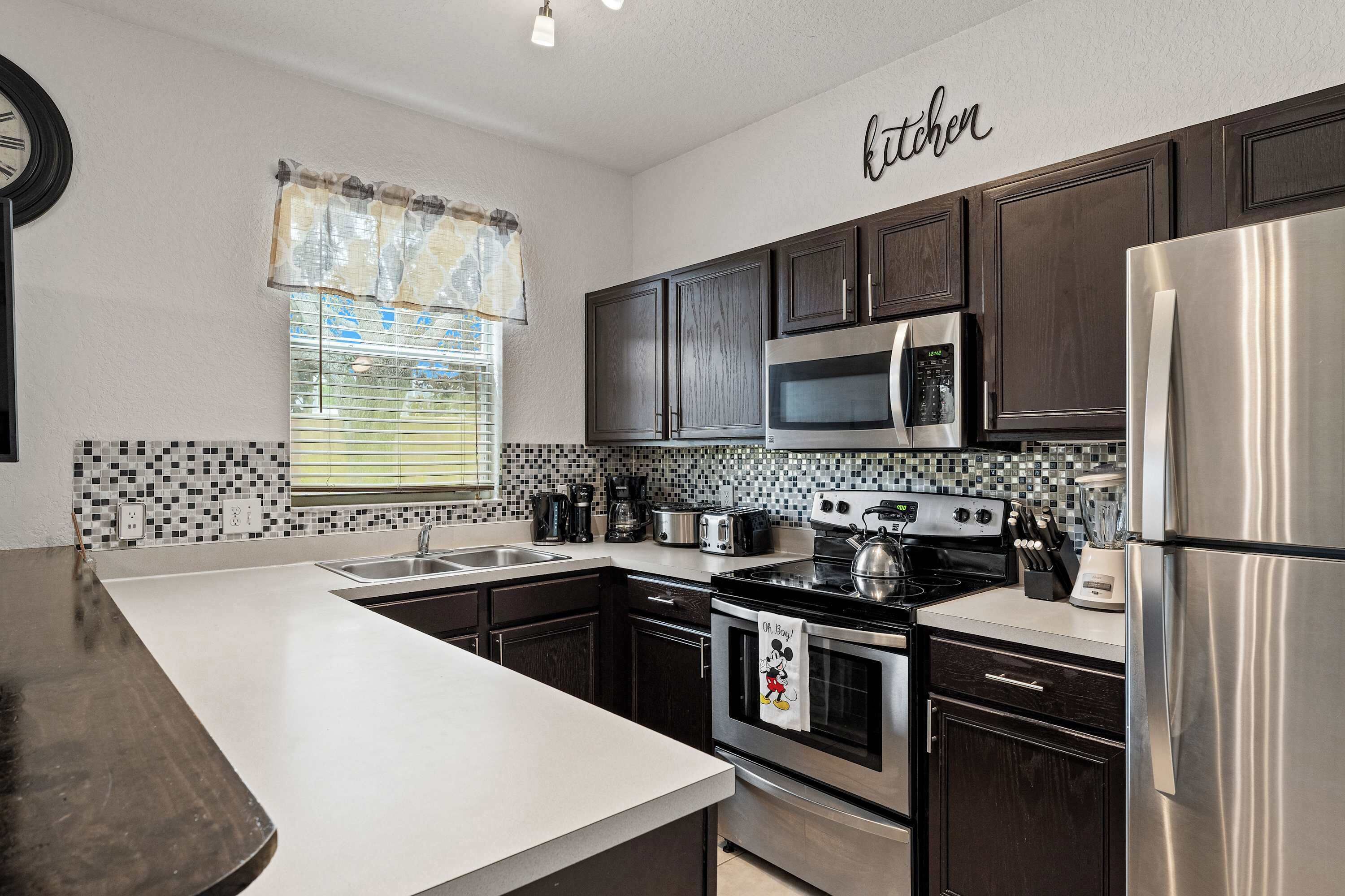 Townhome, Multiple Beds, Patio, Garden View (Mickey’s Oasis At Regal Palms) | Private kitchen | Coffee/tea maker