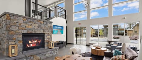 House, Multiple Beds, Hot Tub, Mountain View | Living area | 42-inch flat-screen TV with digital channels, fireplace