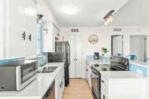 House, Multiple Beds, Kitchen, Garden View (Tranquil Turquoise) | Private kitchen | Coffee/tea maker - Tranquil Turquoise: Pet Friendly (Port Aransas)