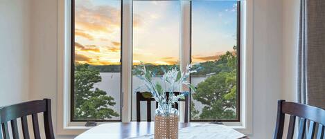 Kondominium, Beberapa Tempat Tidur, balkon (Lakefront Oasis) | Interior