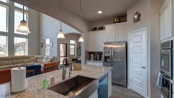 House, Multiple Beds, Hot Tub (Lakeview Mansion) | Private kitchen | Coffee/tea maker