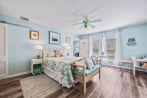 Maison, plusieurs lits, cuisine, vue jardin | 3 chambres, décoration personnalisée, ameublement personnalisé