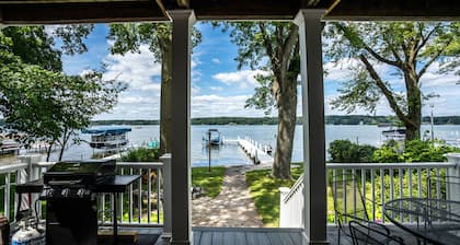 Sunset Getaway on Delavan Lake