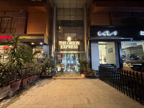 Front of property - The Orion Express - East of Kailash (New Delhi)