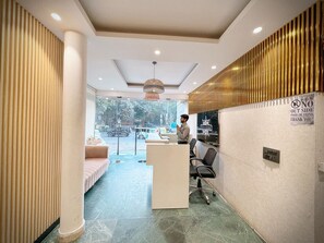 Reception - The Orion Express - East of Kailash (New Delhi)