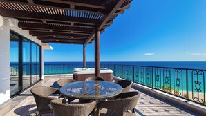 Unclassified image, 4 of 13, button - Beach front property, excellent service,  and food.Unforgettable experience.  (San José del Cabo)