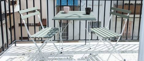 Studio | Balcony