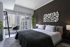 1 bedroom, desk, iron/ironing board, free WiFi - Dubai Marina | Walking distance to metro | Marina View (Dubai)