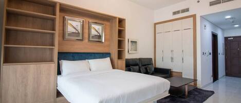 Desk, iron/ironing board, free WiFi, bed sheets