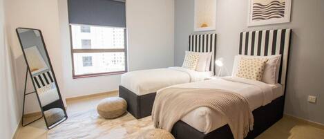 3 Schlafzimmer, Schreibtisch, Bügeleisen/Bügelbrett, kostenloses WLAN