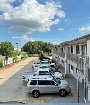 Exterior - LUXURY INN (Houston)