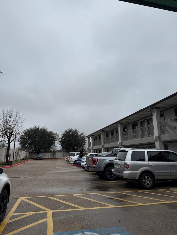 Front of property - LUXURY INN (Houston)