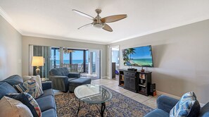 TV, books - Stunning Gulf Views 2 Bed 2 Bath Sixth Floor at Siesta Key Beach (Siesta Key)