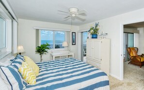 2 室のベッドルーム、アイロン / アイロン台、WiFi、ベッドシーツ