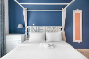 2 habitaciones, escritorio, tabla de planchar con plancha y wifi gratis 