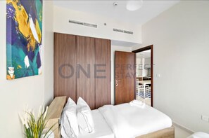 2 Schlafzimmer, Schreibtisch, Bügeleisen/Bügelbrett, kostenloses WLAN