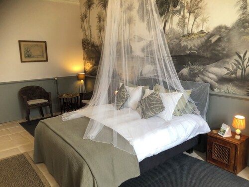 Le Jardin des Bosquets B&B  beautiful chambre d'hote in a bucolic setting