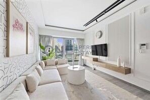 Smart-tv, stereoanlæg