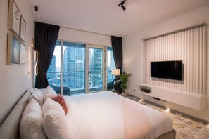 1 chambre, fer et planche à repasser, Wi-Fi gratuit, draps fournis