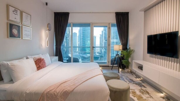 1 bedroom, iron/ironing board, WiFi (free), bed sheets