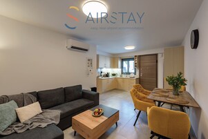 Standard Apartment | 1 bedroom, iron/ironing board, free WiFi