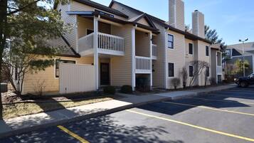 Apartemen | 2 kamar tidur dan internet