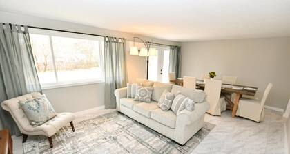 Modern Home Just Mins to Notre Dame 52723
