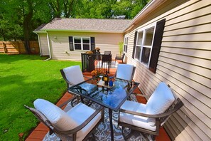 House | 3 bedrooms, Internet - 10 min Walk to ND Stadium 1820 (South Bend)