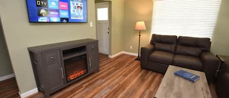 独立别墅 | 3 多间卧室、高速上网