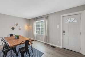 Ferienhaus | 2 Schlafzimmer, Internetzugang