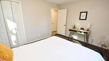 House | 2 bilik tidur, Internet