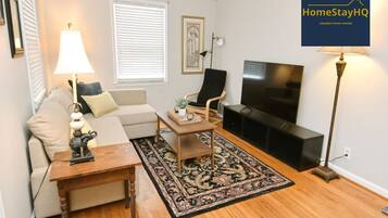 House | 3 bilik tidur, Internet