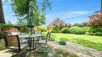 3 bedrooms, Internet