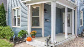 Rumah | 3 kamar tidur dan internet