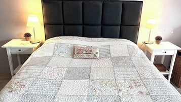 1 habitación, tabla de planchar con plancha, wifi y ropa de cama