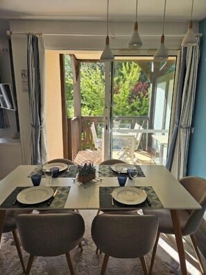 Dining - L Annexe Deauville 5pers. Avec Piscine (Deauville)