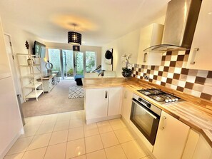 Fridge, microwave, oven, stovetop - Three Bedroom Detached Home with Parking, Quiet location, Short Drive to Beach! (Bournemouth)