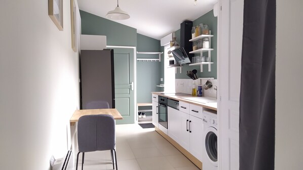 Private kitchen - 8-minute walk from CAEN train station (Caen)