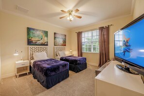 4 habitaciones, escritorio, tabla de planchar con plancha y wifi gratis 