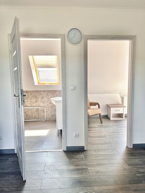 Apartamento, 1 habitación, vistas al valle | Ropa de cama